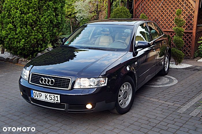 Audi A4 Limousine - 9
