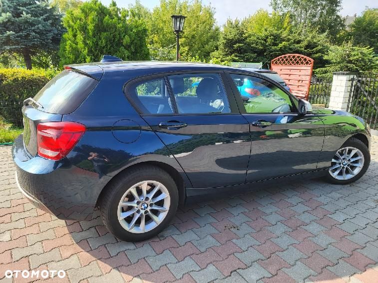 BMW Seria 1 116i - 4