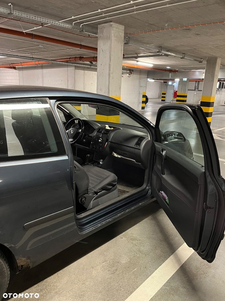 Volkswagen Polo 1.4 TDI Tour - 17