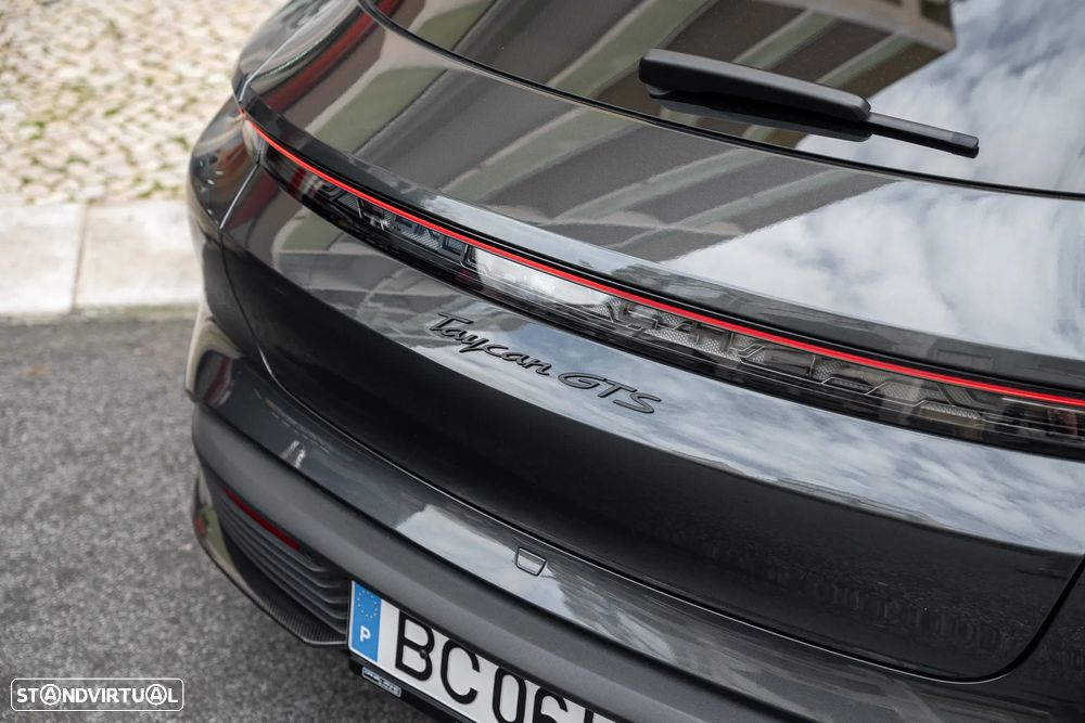 Porsche Taycan Sport Turismo GTS - 46
