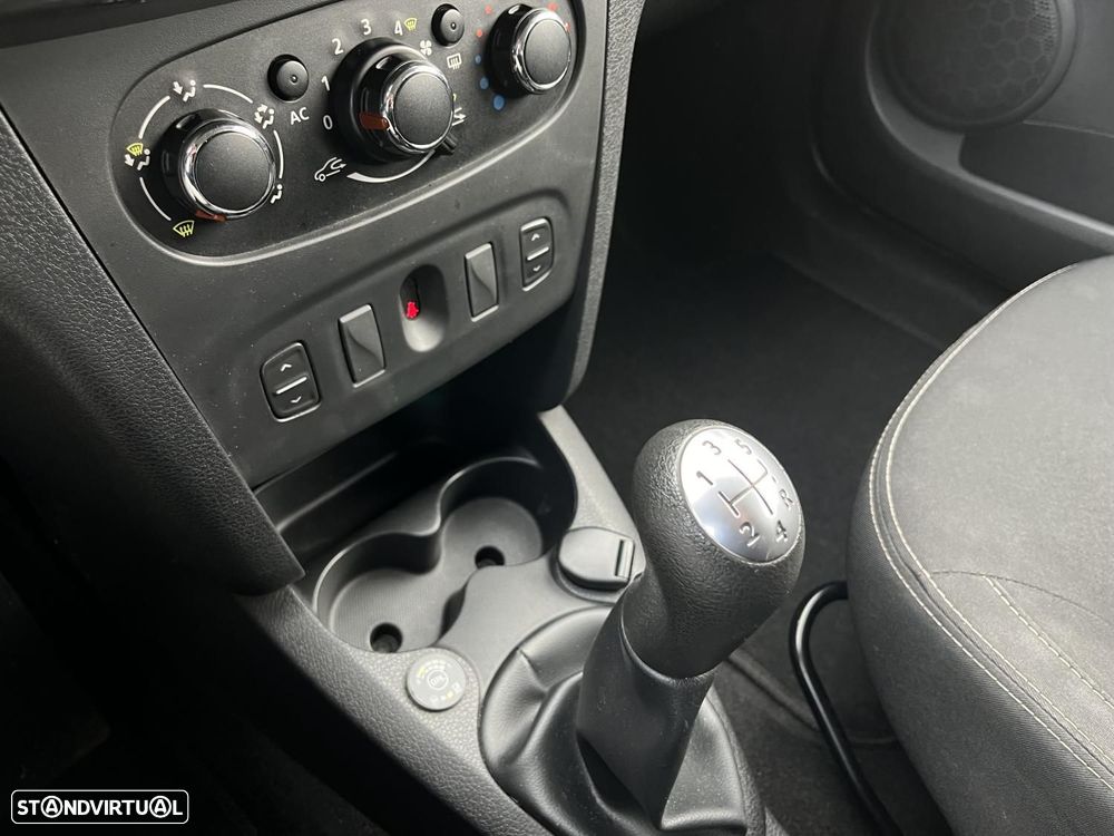 Dacia Sandero 1.2 16V Confort Bi-Fuel - 10
