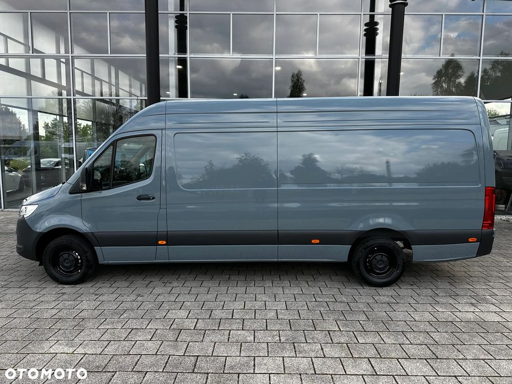 Mercedes-Benz Sprinter - 10