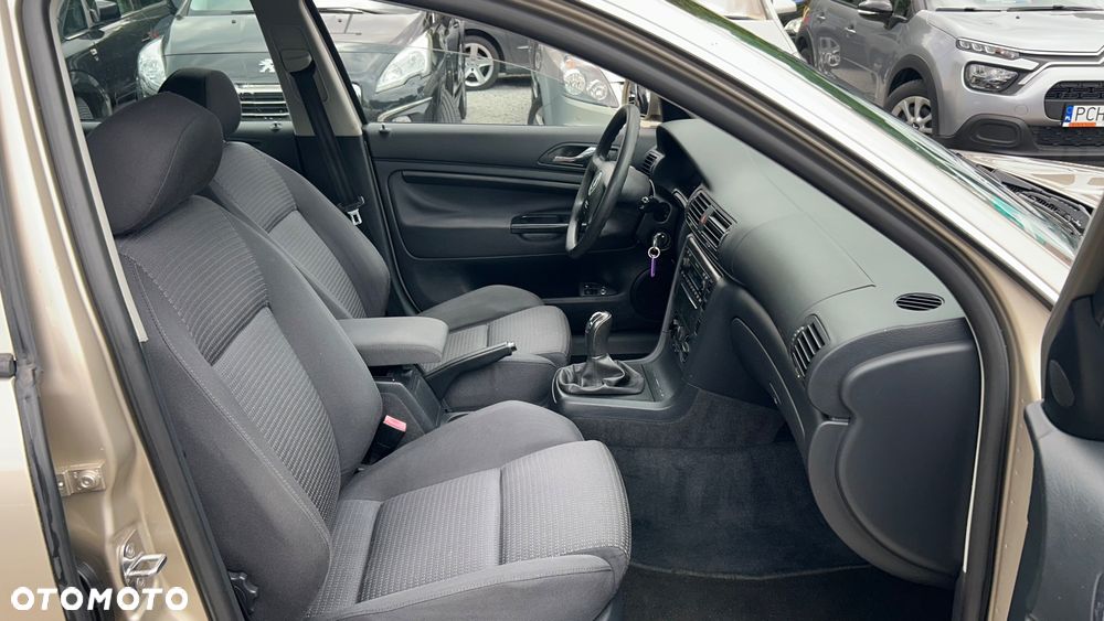 Skoda Superb 2.0 Comfort - 17