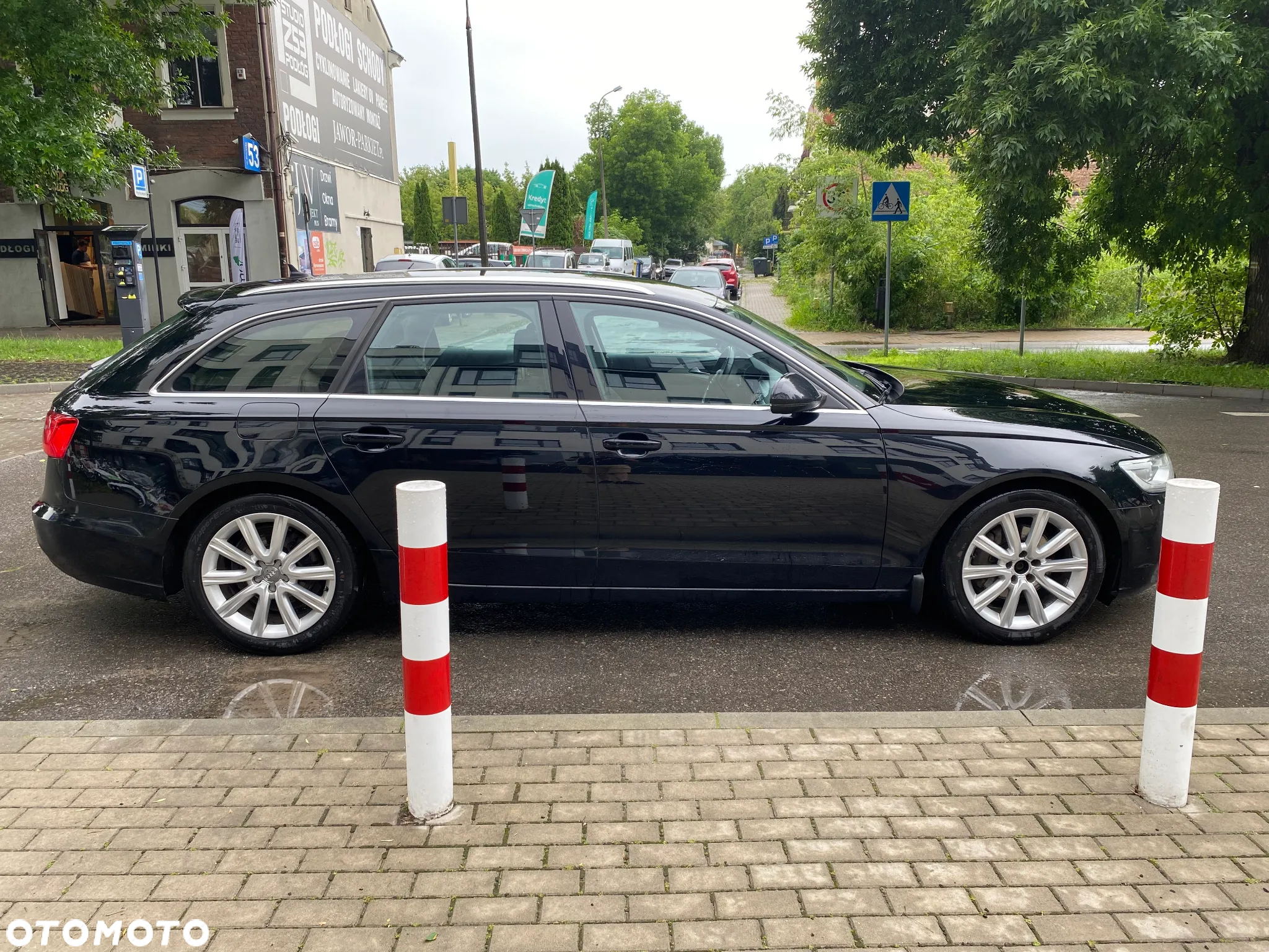 Audi A6 - 4