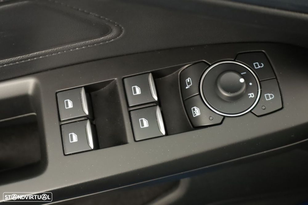 Ford Focus SW - 20