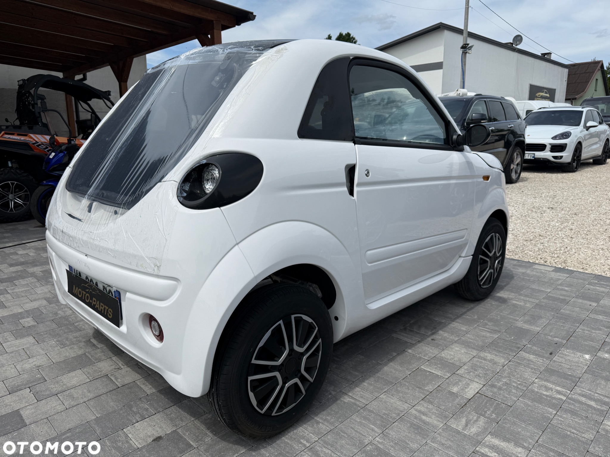 Microcar DUE - 7