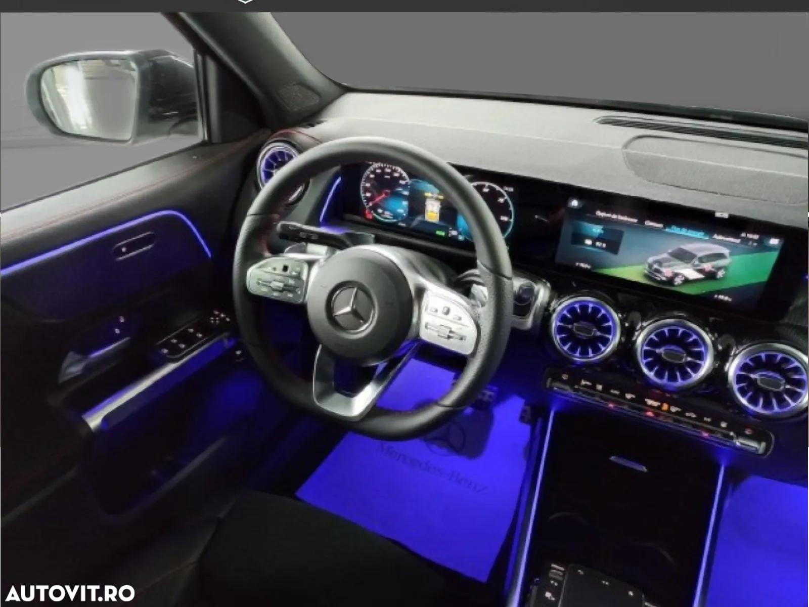 Mercedes-Benz EQB 300 4Matic AMG Line - 18