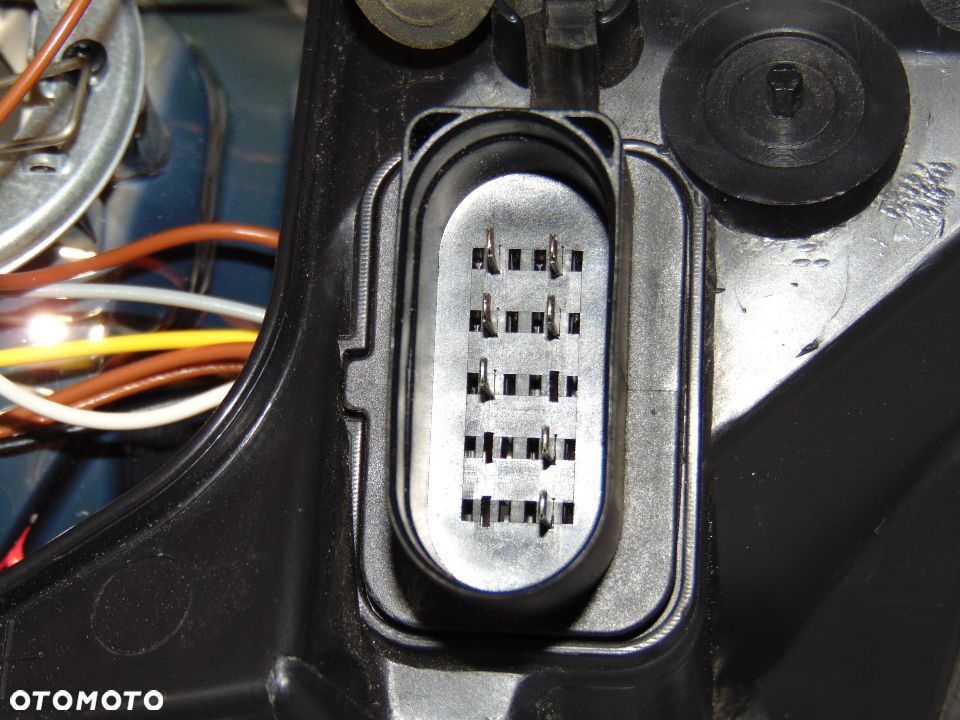 ORYGINAŁ lampa przednia przód prawa pasażera 4M51-13W029-AD Ford Focus 2 II 04-07r Europa - 12