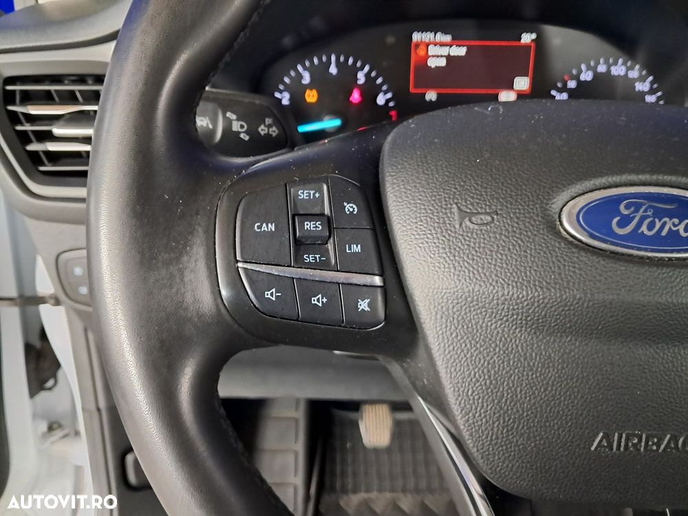 Ford Focus - 12