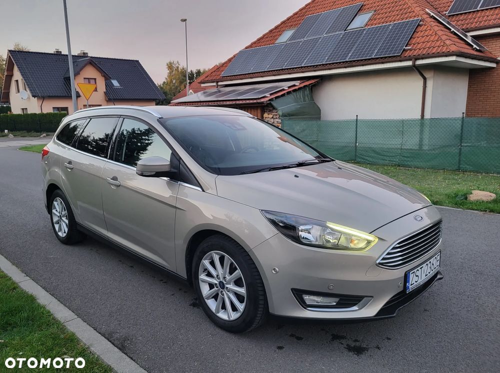Ford Focus 1.5 TDCi Titanium ASS - 4