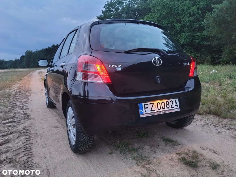 Toyota Yaris 1.33 Luna - 7