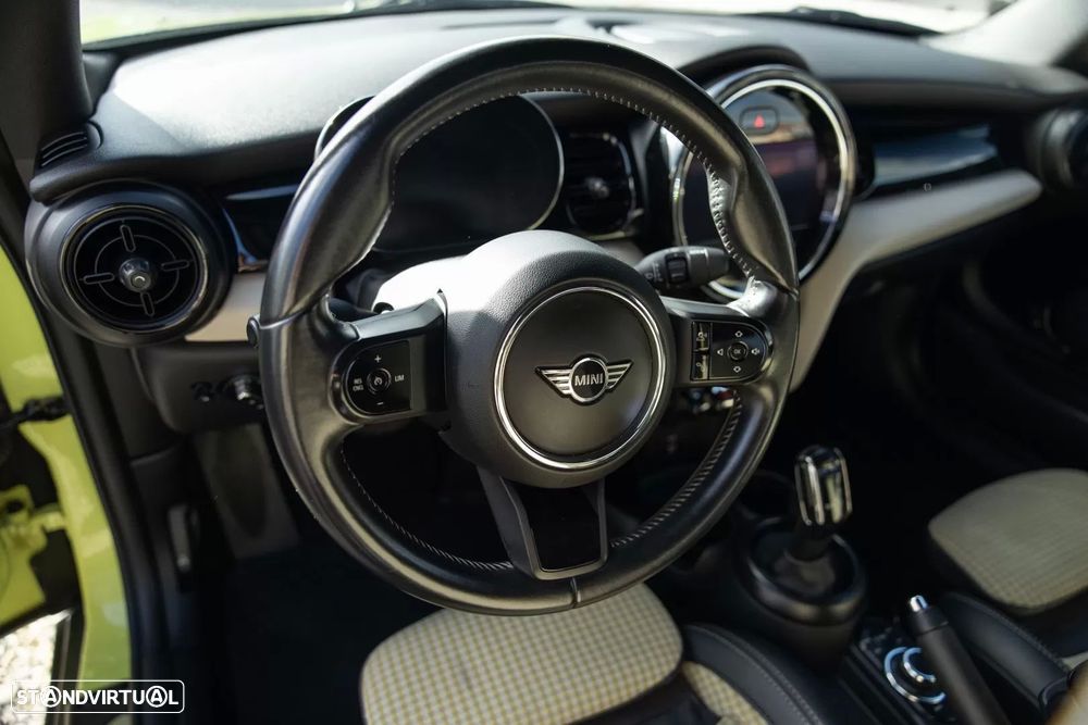 MINI 3 Portas Cooper Auto - 17