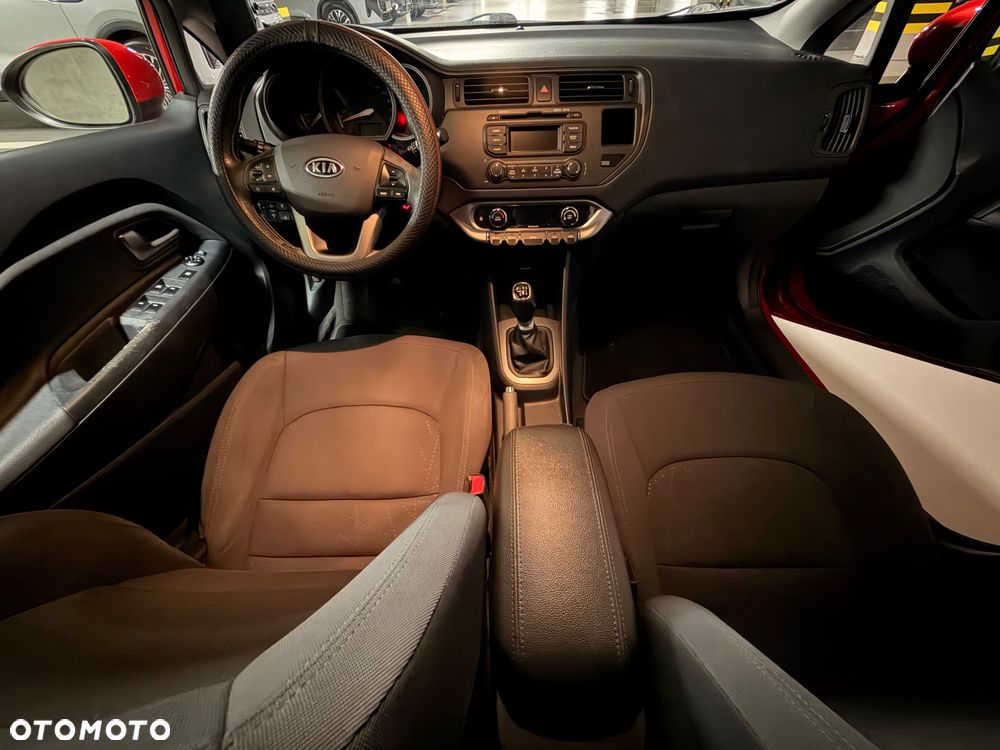 Kia Rio 1.4 Spirit - 13