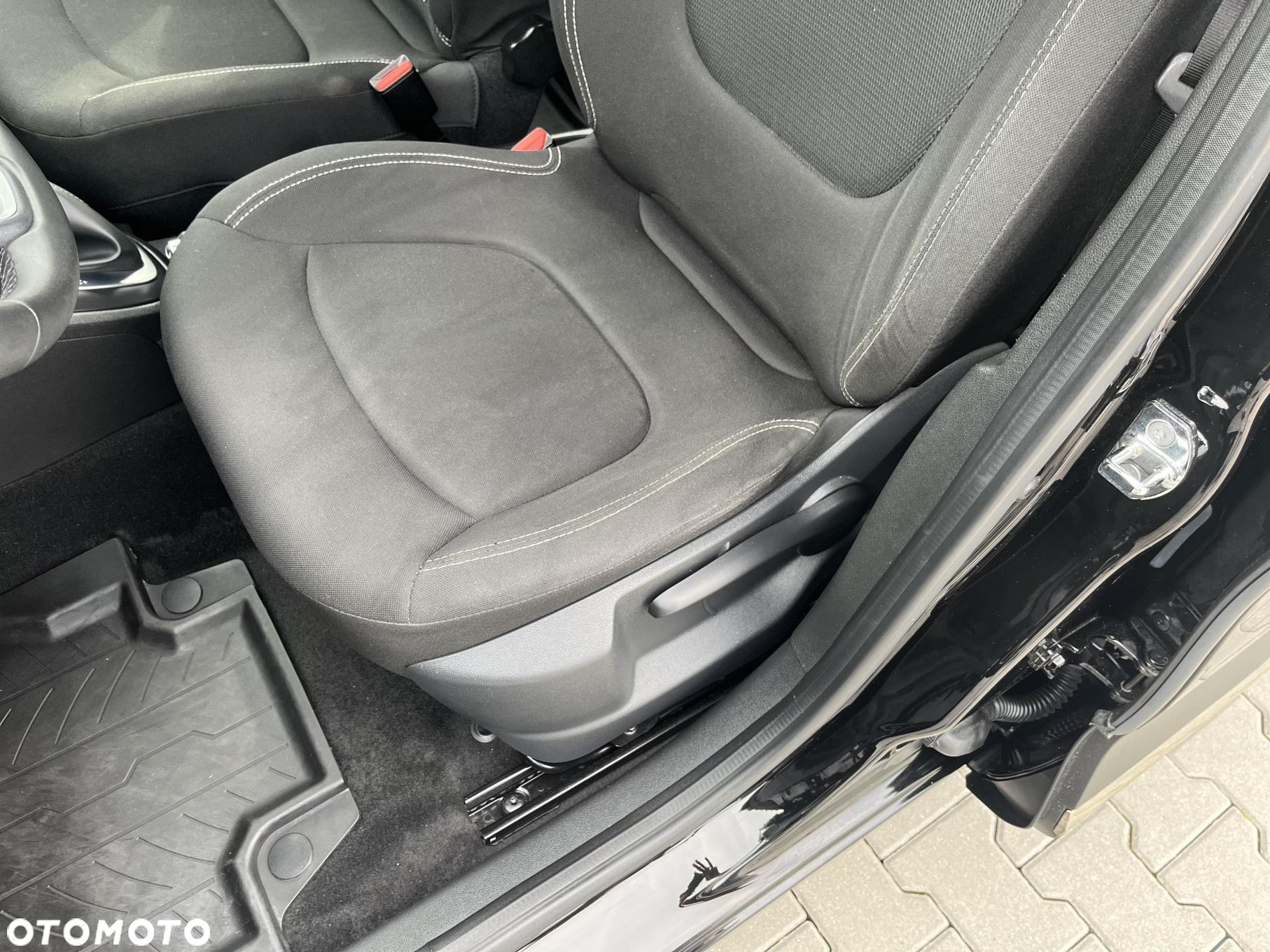 Renault Captur 1.2 Energy TCe Zen EDC - 12