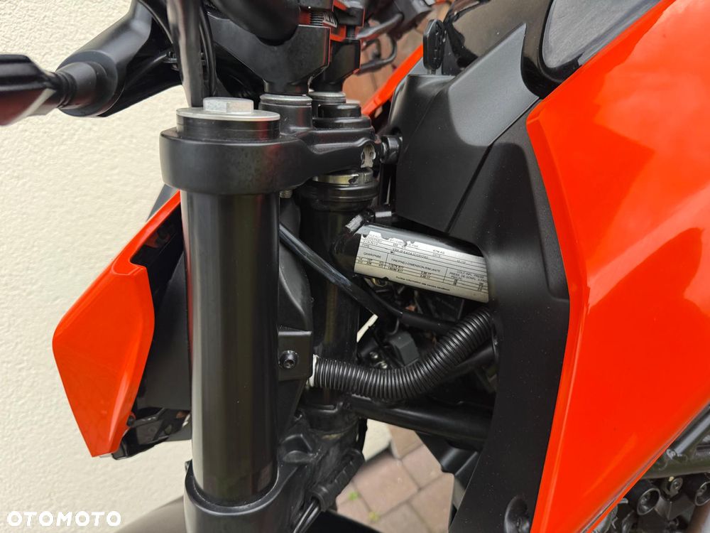 KTM Duke 125 - 13