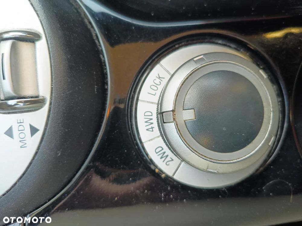 Citroën C-Crosser 2.2 HDi Exclusive DCS - 13