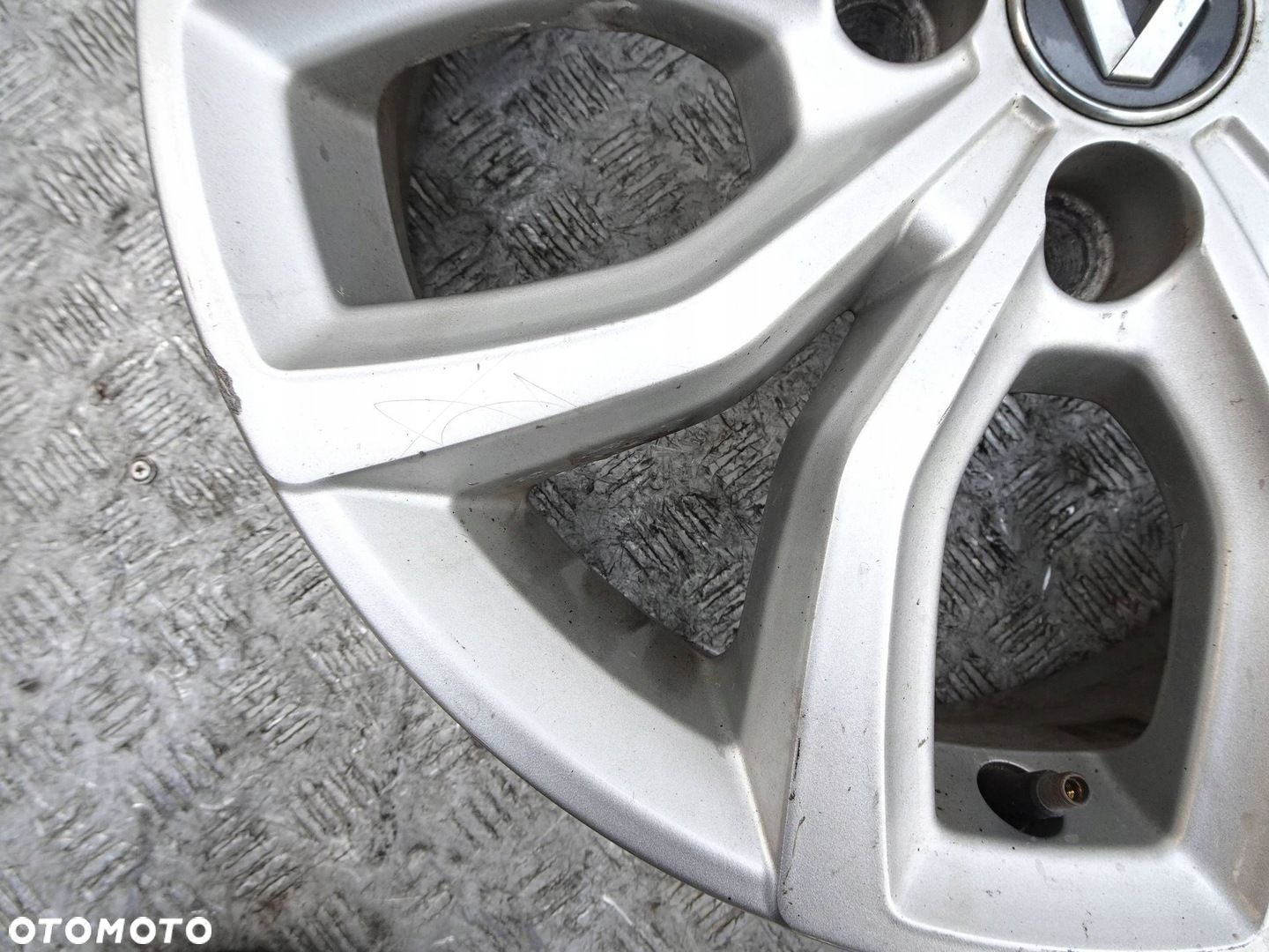 Alufelga Renault Clio IV 16 4x100 ET 44 - 3