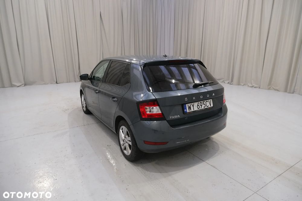 Skoda Fabia 1.0 TSI Ambition - 2