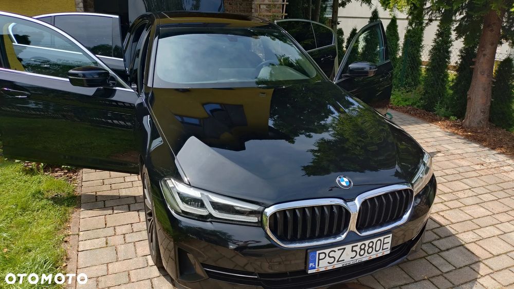 BMW Seria 5 530i - 24