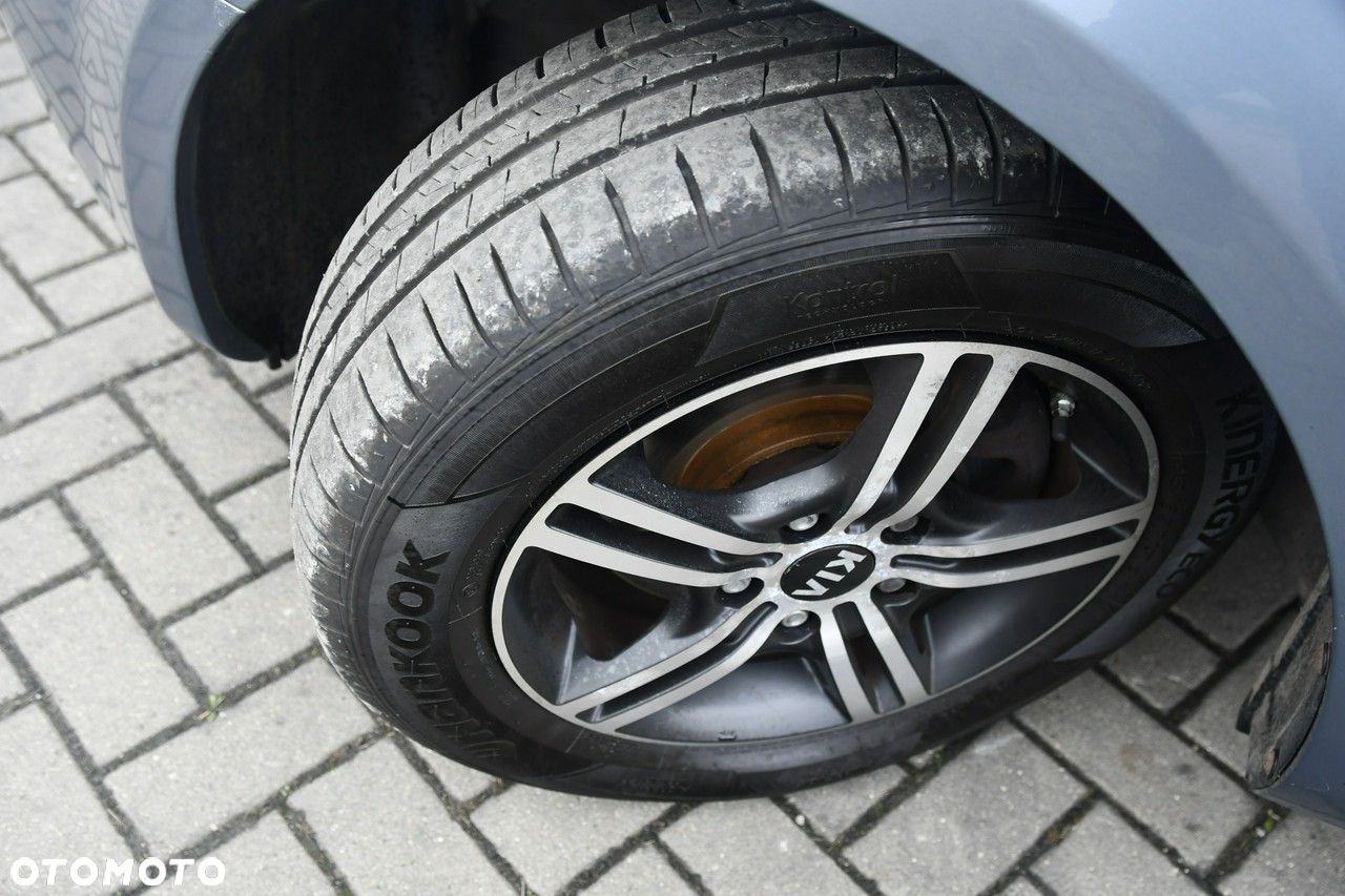 Kia Ceed - 24