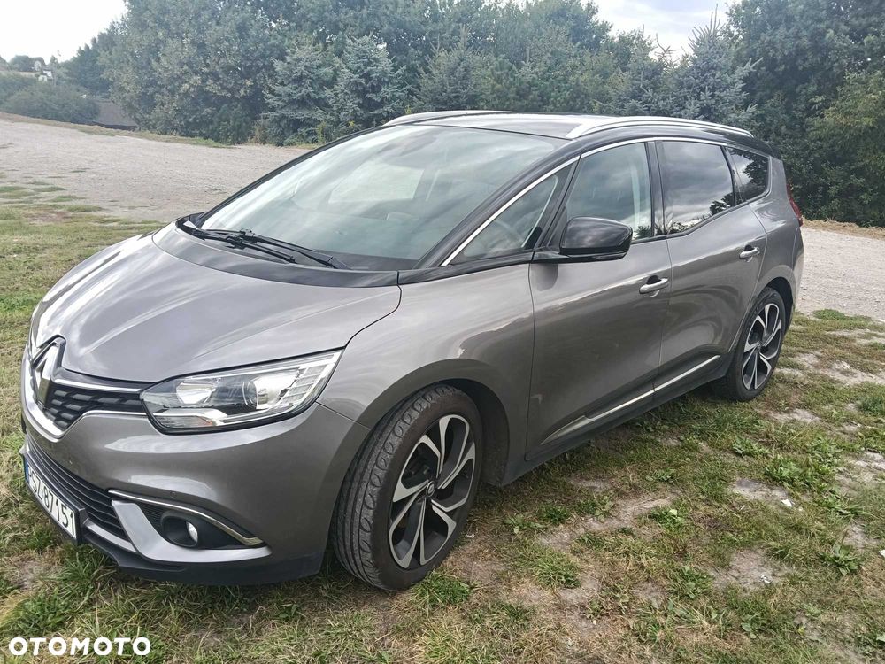Renault Grand Scenic - 1
