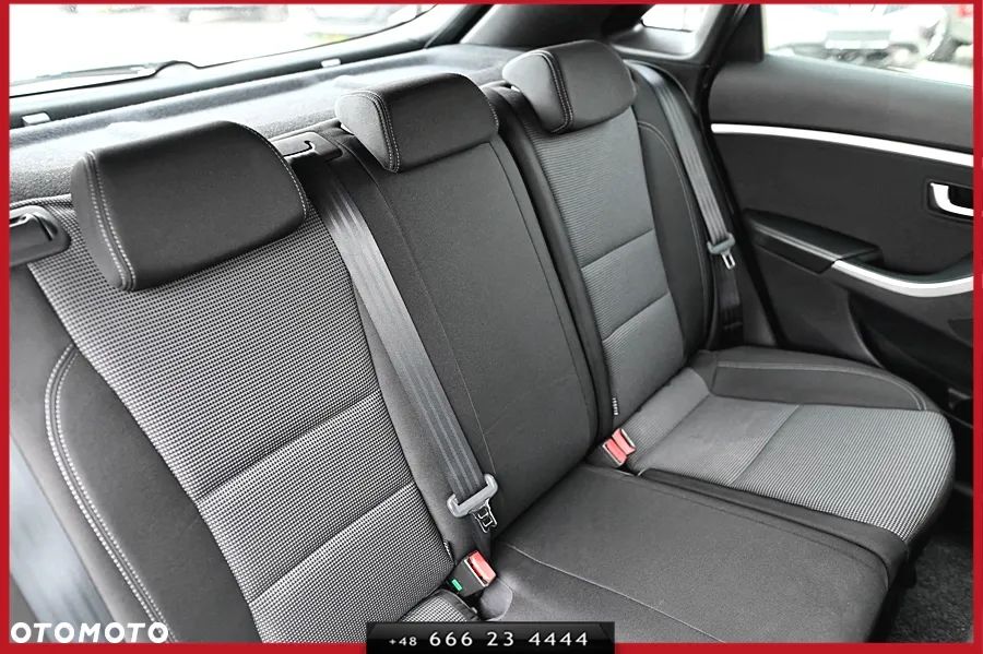 Hyundai i30 1.4 Blue Comfort - 18