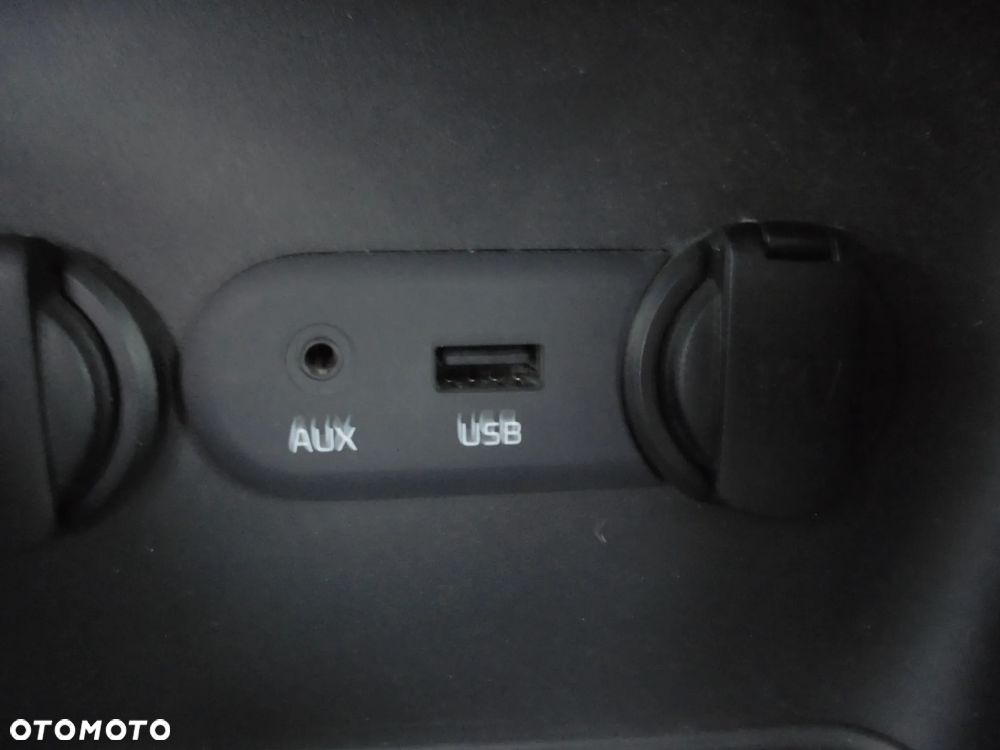 Kia Ceed 1.6 GDI Edition 7 - 40