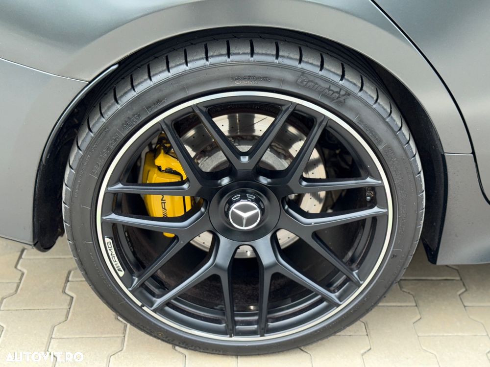 Mercedes-Benz AMG GT 53 4MATIC+ MHEV - 22