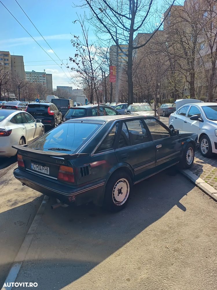 Nissan Bluebird - 4