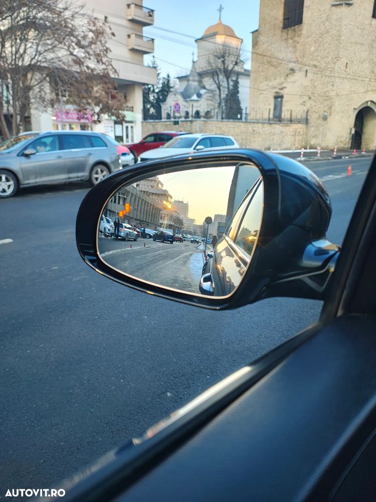 Kia Sportage 1.7 DSL MT 4x2 PREMIUM - 16