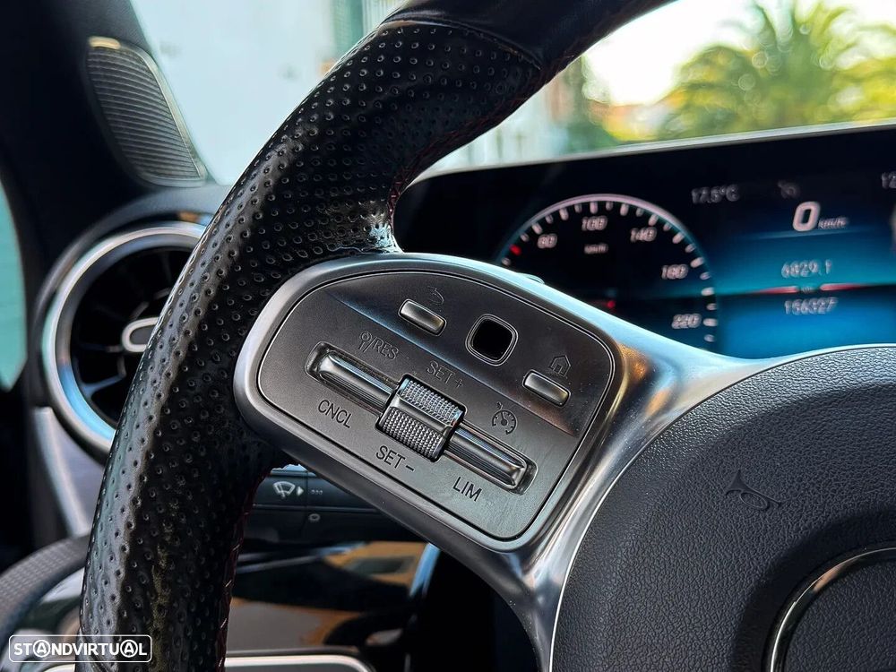 Mercedes-Benz A 180 Limousine d AMG Line Aut. - 24