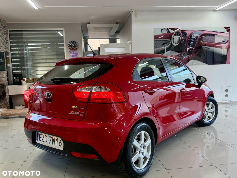 Kia Rio 1.2 L - 38