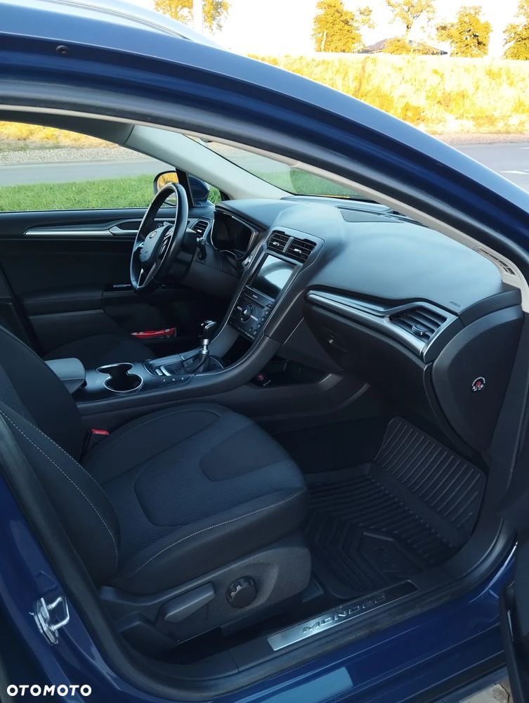Ford Mondeo - 31