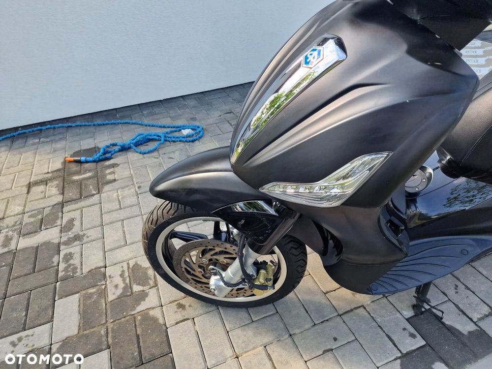 Piaggio Beverly - 13