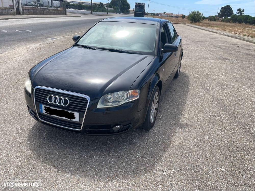 Audi A4 2.0 TDI - 1