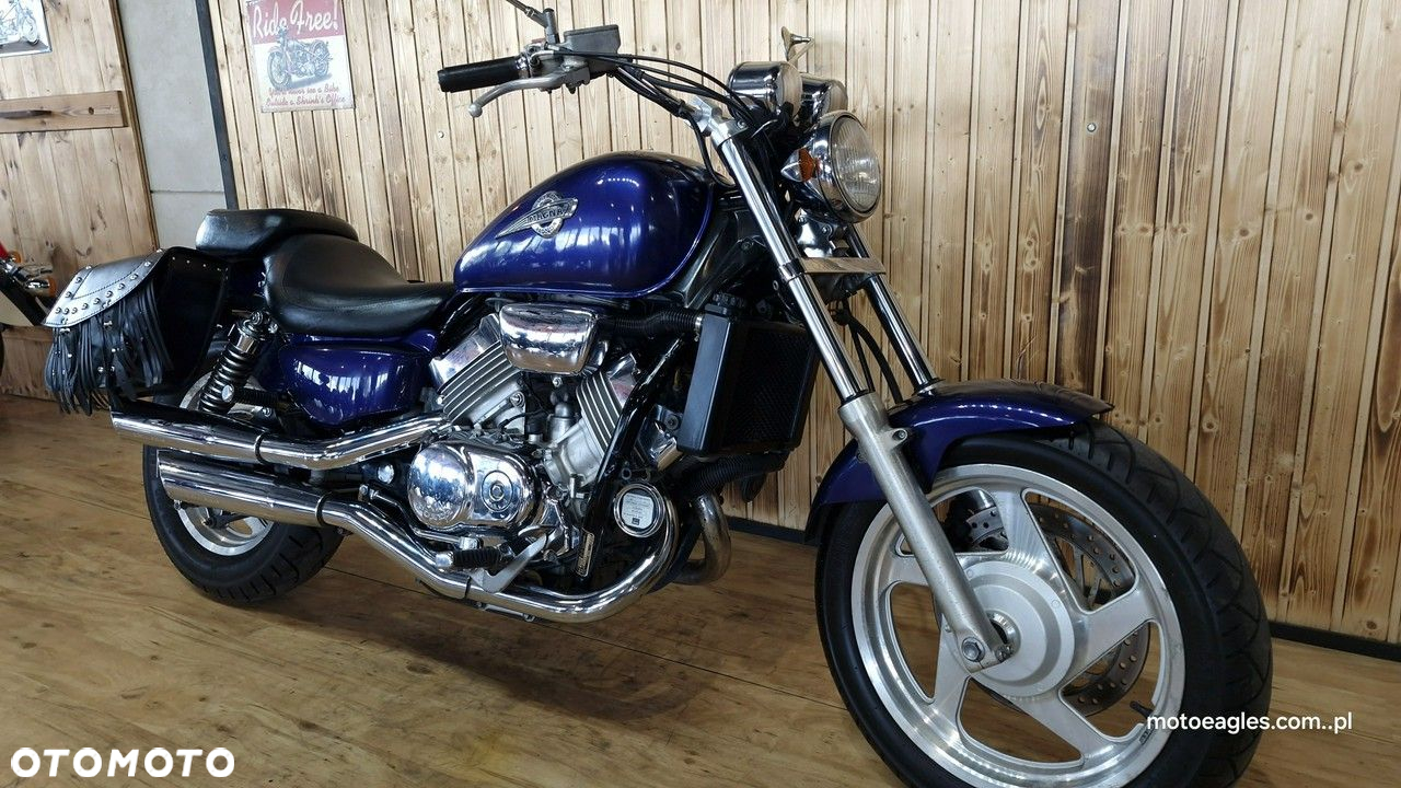Honda VF - 15