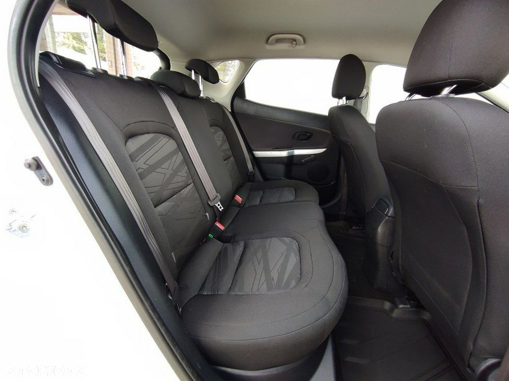 Kia Ceed - 15