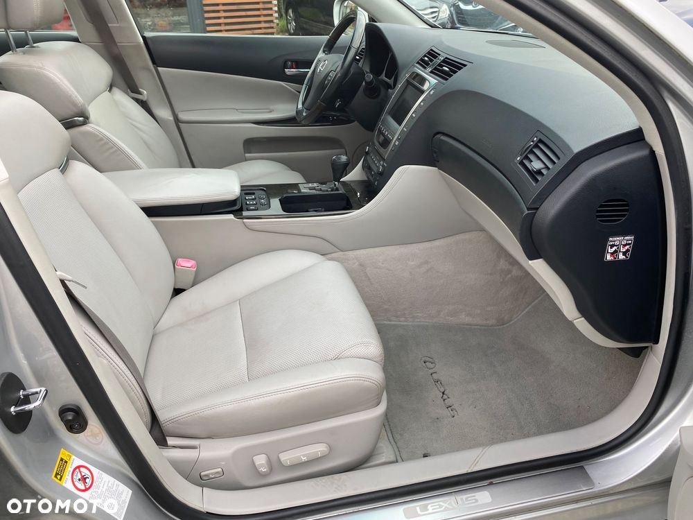 Lexus GS 300 Luxury Line - 25