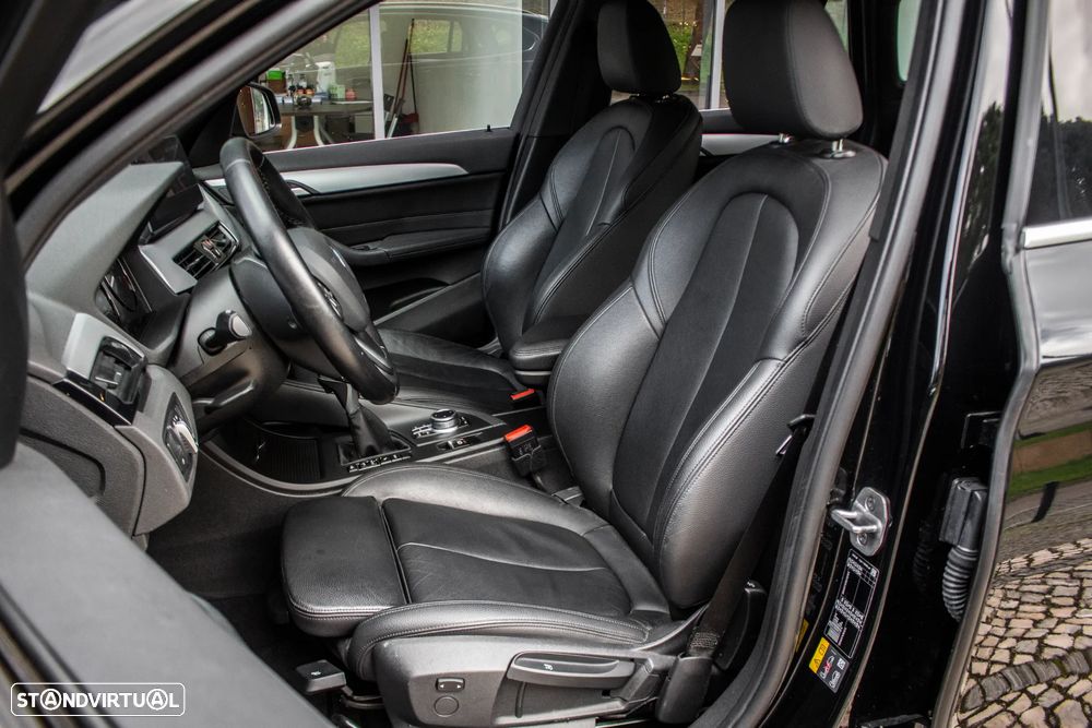 BMW X1 25 e xDrive - 29