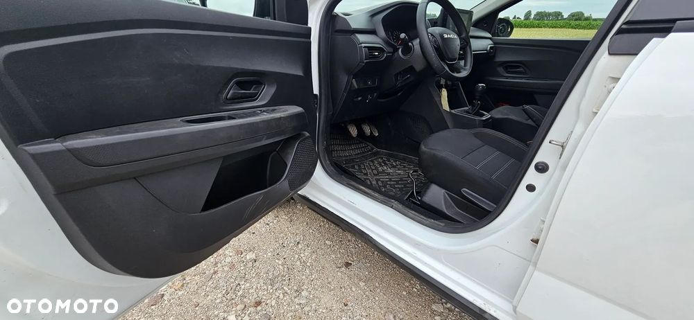 Dacia Sandero Stepway - 13