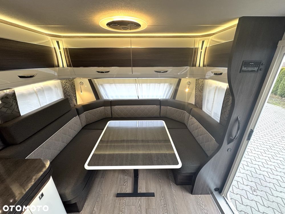 Hobby 720 KWFu Prestige - 14