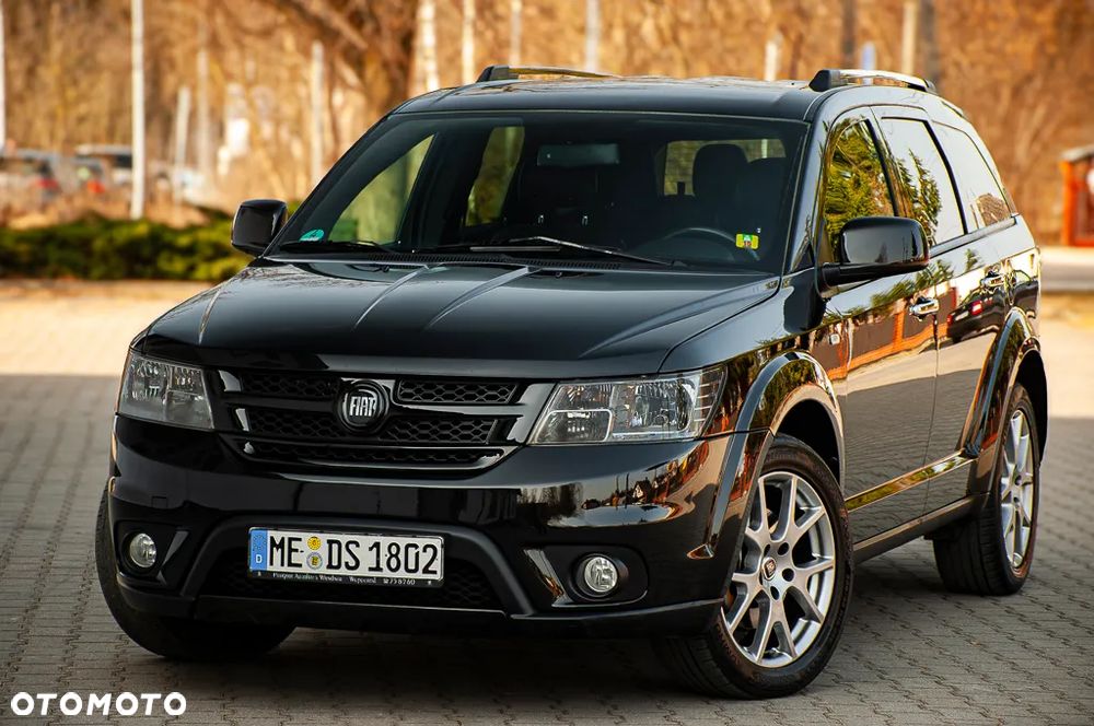 Fiat Freemont 2.0 Multijet 16V DPF Automatik Allrad Black Code - 17