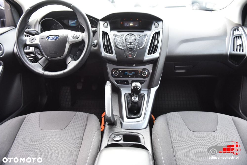 Ford Focus - 22