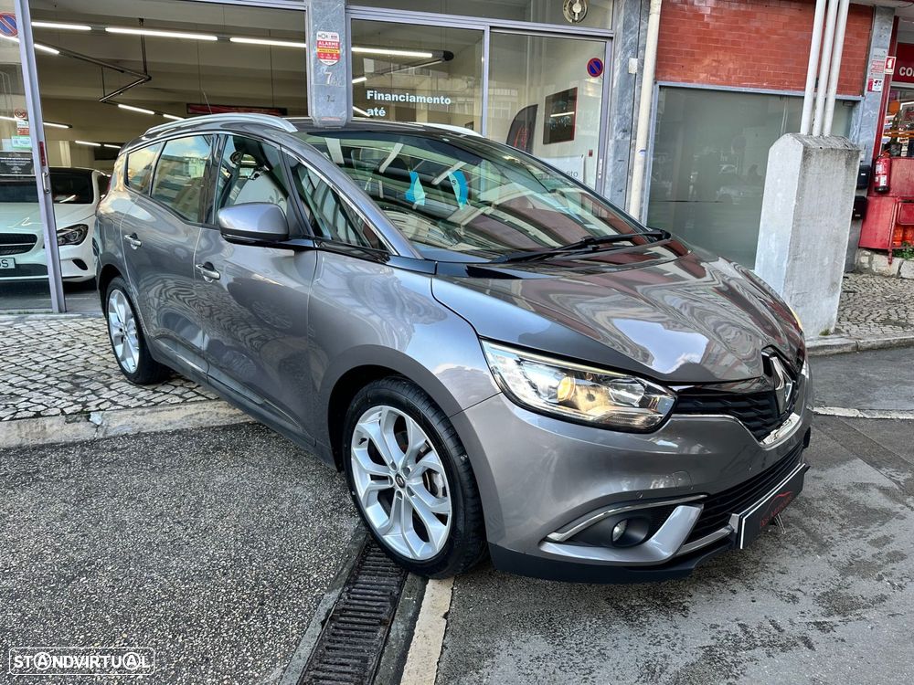 Renault Grand Scénic - 24