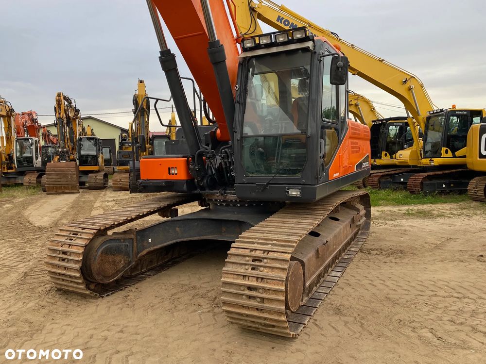 Doosan DX 300 LC-5, 2015 ROK, 9600 MTH, z NIEMIEC, PODWOZIE 90% DOBRE, - 17
