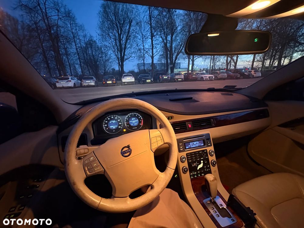 Volvo XC 70 3.2 AWD Summum - 26