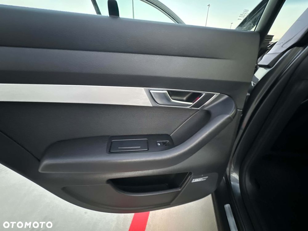 Audi A6 Limousine 3.0 TDI DPF quattro tiptronic - 11