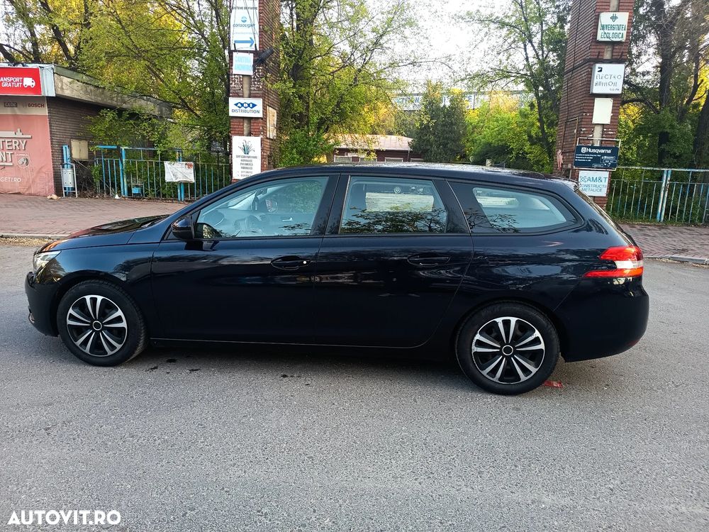Peugeot 308 1.2 L PureTech Turbo S&S Access - 4