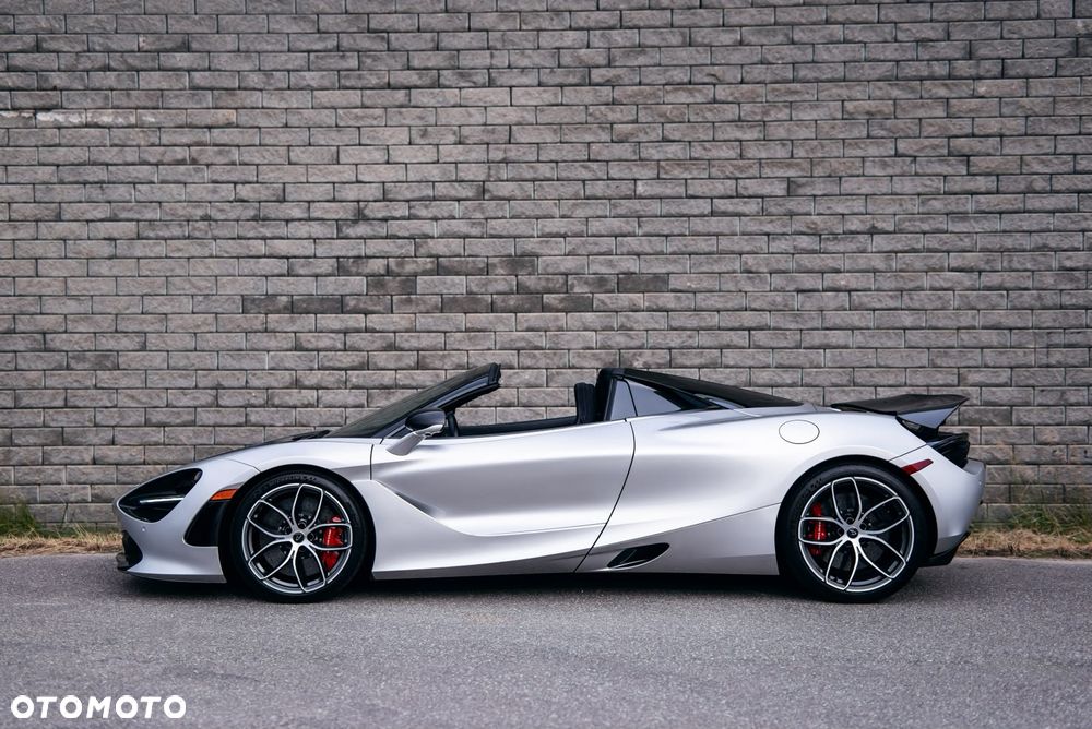 McLaren 720S Spider - 9