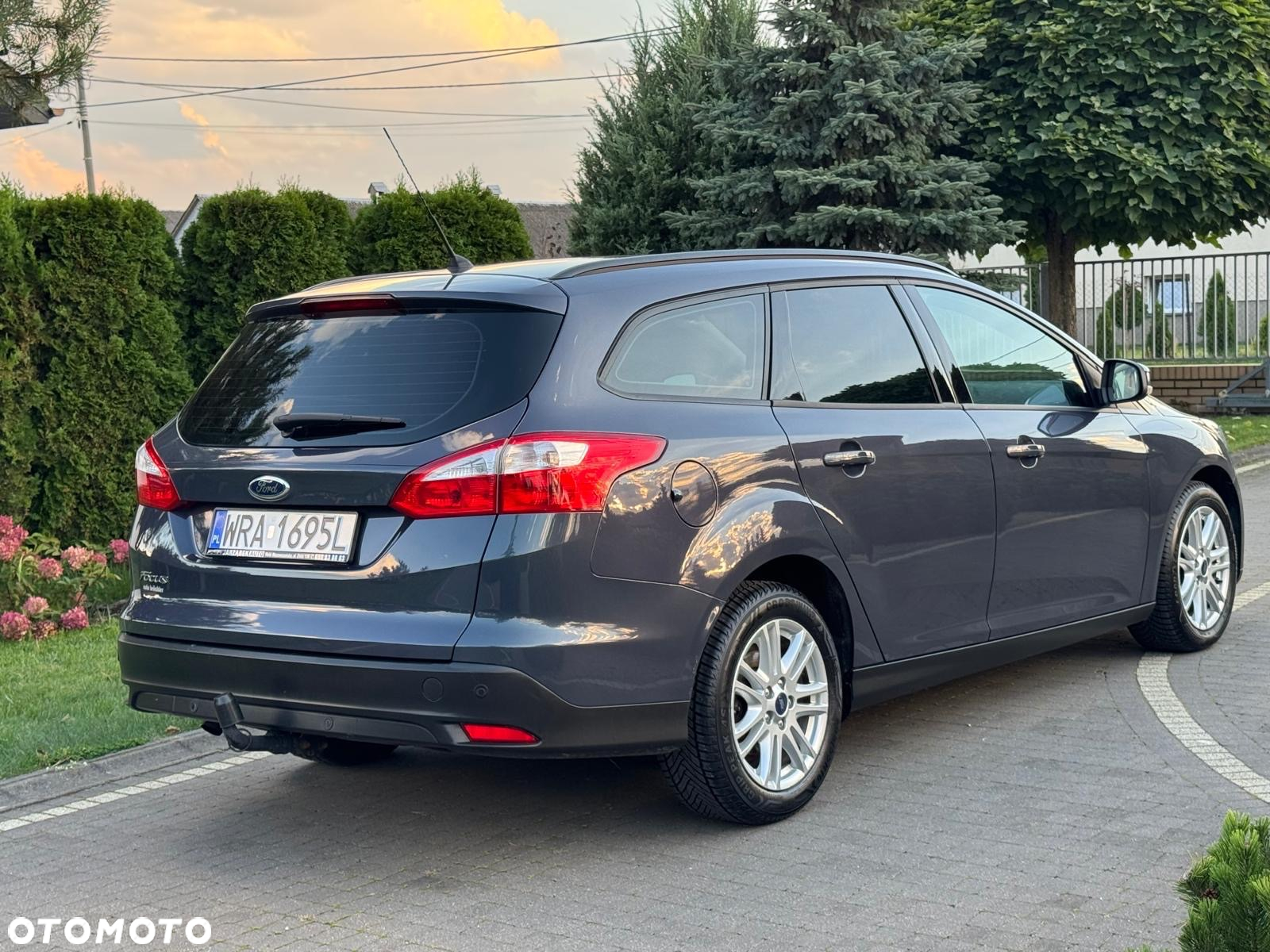 Ford Focus 1.6 TDCi DPF Champions Edition - 5